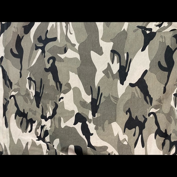 NWOT Camouflage lace up T-shirt Size M - Picture 6 of 7